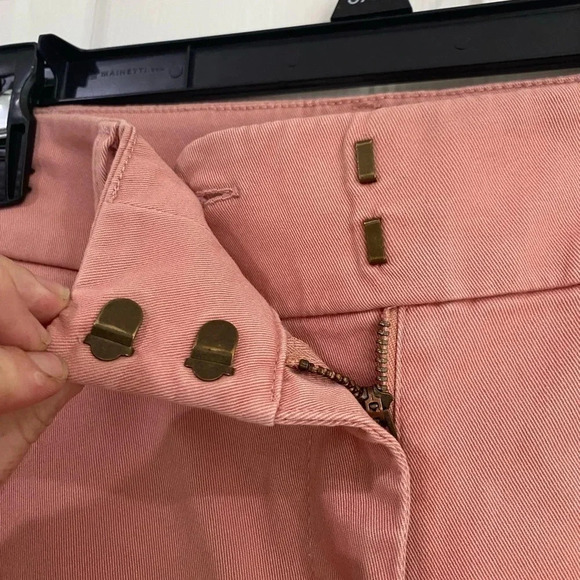 Loft Outlet Coral Modern Chino Crop Undone Hem Pockets Pants Size 4 Flat Front - Picture 8 of 16
